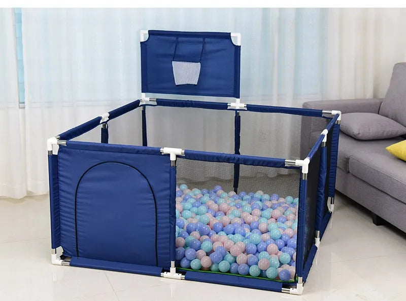 Parc bébé carré IMBABY avec tableau de basketball - aire de jeu sécurisée grande taille