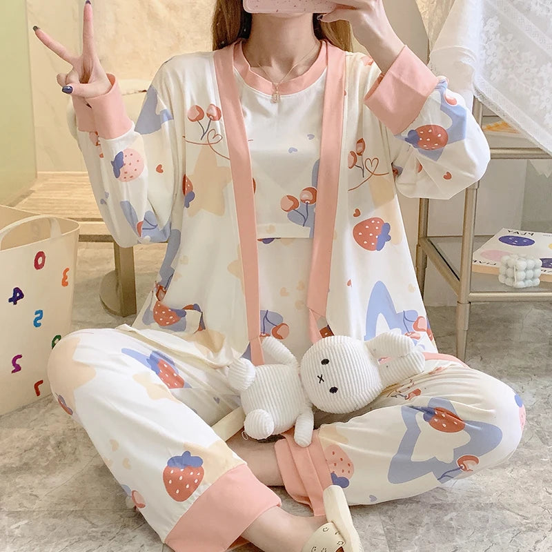 Pyjama maternité en situation d'utilisation