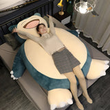 30/200cm Huge Pokemon Snorlax Anime Plush Toys Snorlax Holster C en situation d'utilisation