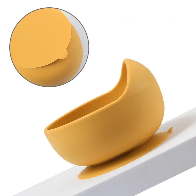 Set vaisselle bébé silicone sans BPA Mybooni — Bol ventouse assiette tasse couverts
