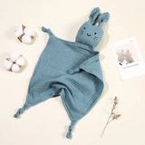 Doudou chat en mousseline coton pour nouveau-né
